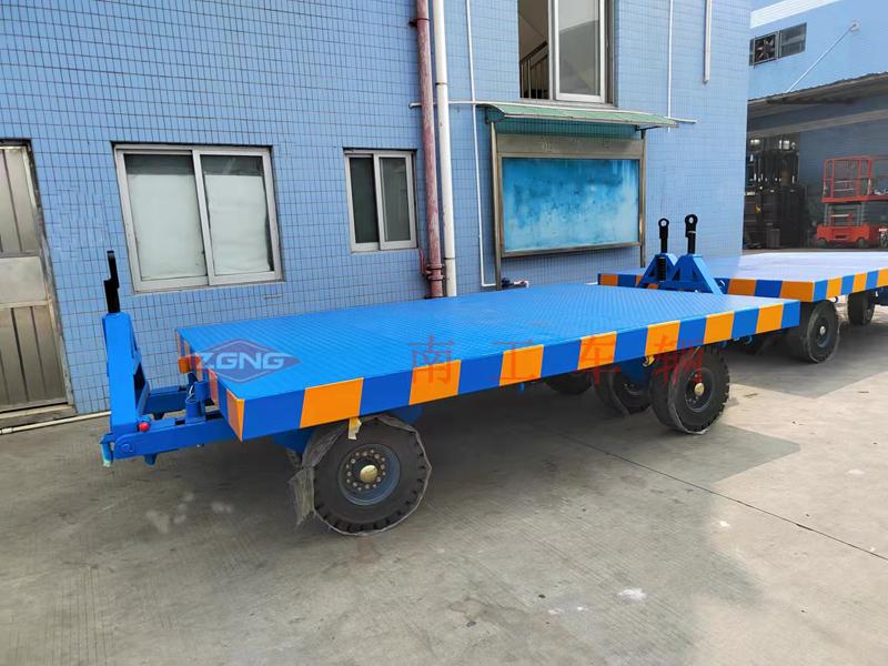 15T重型U8（中国）双牵引全挂车