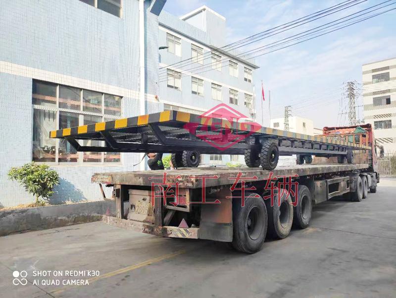 15吨骨架式13米长U8（中国）