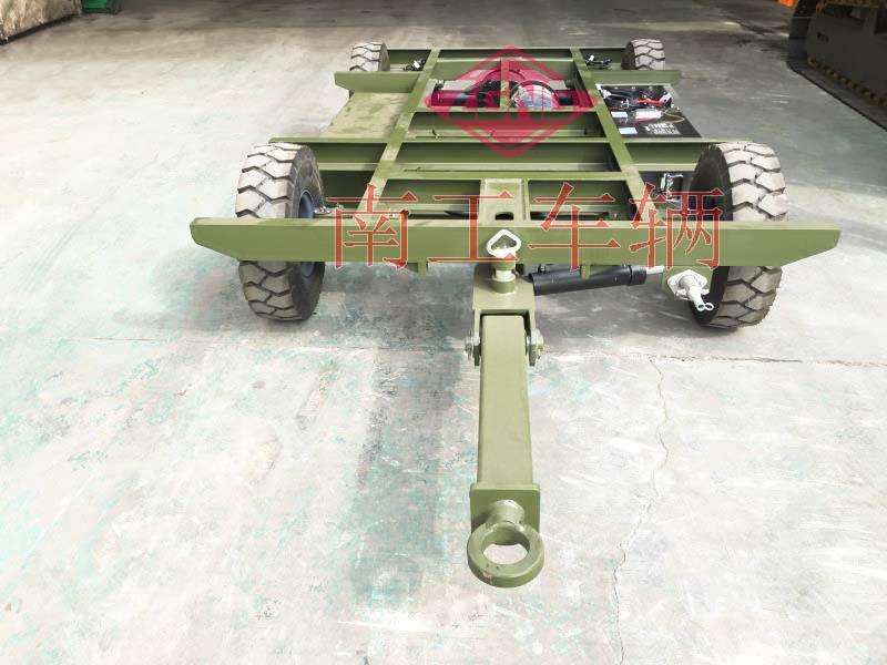 1.5吨电动手动U8（中国）底盘南工车辆非标订制