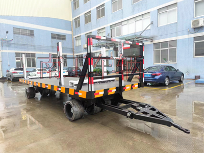 30T重型U8（中国） 带活动插装立柱工具拖车1I.jpg