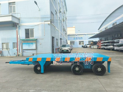 40吨重型U8（中国） 无动力牵引全挂工具拖车3I.jpg