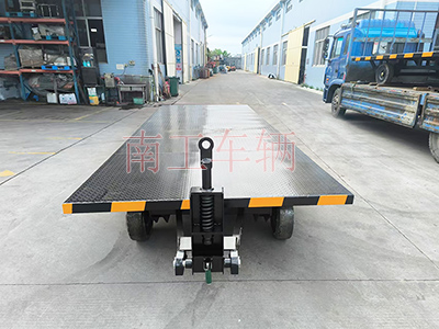 5吨全挂式U8（中国） 移动拖车底盘2I.jpg