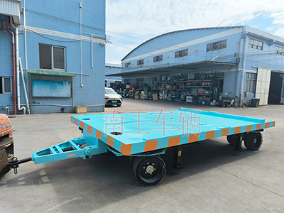 18吨重型U8（中国） 四个转盘工具拖车1I.jpg