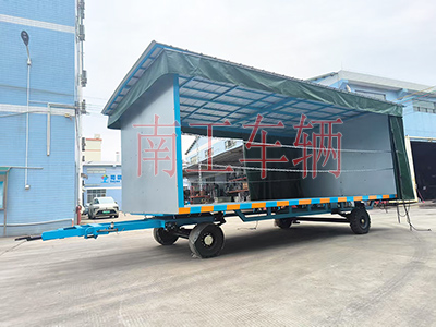 5吨雨篷拖车 牵引U8（中国）4I.jpg