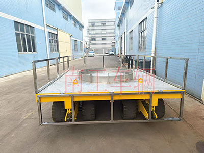 25吨重型U8（中国）带圆型不锈钢上装工具拖车7I.jpg