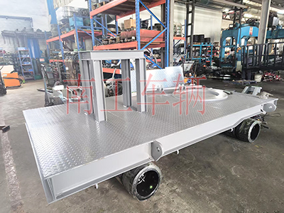 5吨牵引U8（中国） 带上装架2I.jpg