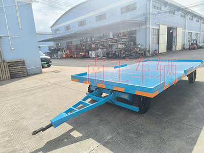 4吨牵引U8（中国） 全挂式工具拖车6I.jpg